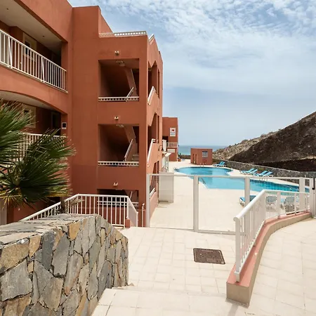 Home2book Esmeralda Beach, Resid Playa Paraiso *