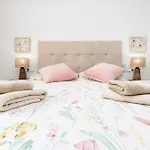 Home2book Esmeralda Beach, Resid Playa Paraiso * كوستا كالما