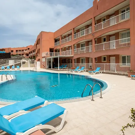 Home2book Esmeralda Beach, Resid Playa Paraiso * كوستا كالما