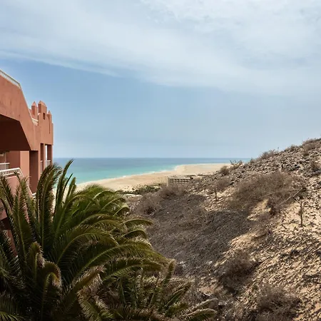 Home2book Esmeralda Beach, Resid Playa Paraiso شقة