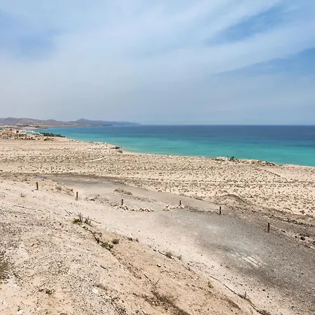 Home2book Esmeralda Beach, Resid Playa Paraiso Апартаменты *