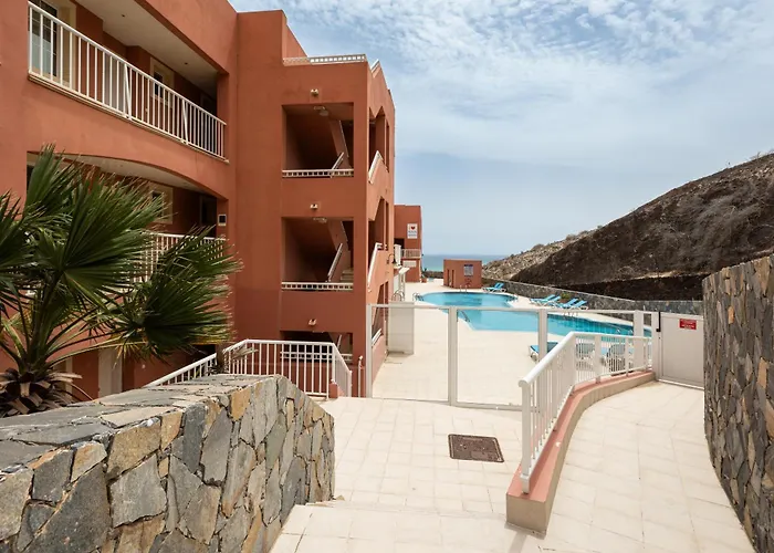 Home2book Esmeralda Beach, Resid Playa Paraiso *