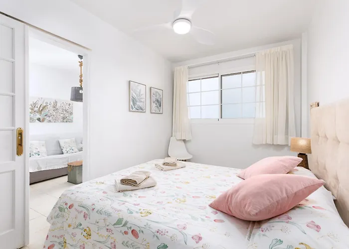 Home2book Esmeralda Beach, Resid Playa Paraiso